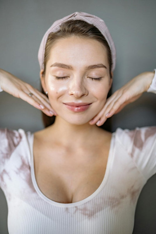 Yoga facial, qué es? - Facial Fitness