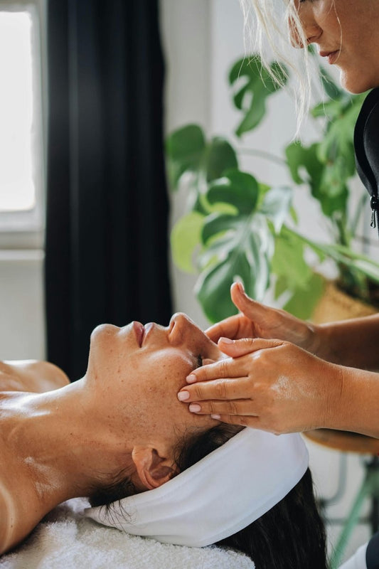 Masaje Kobido en Bogotá - Facial Fitness